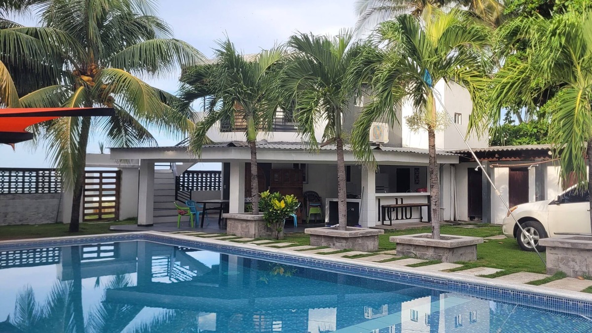 Playa San Diego House | BEACH HOME XL DECK POOL daily, 22hrs, weekly, monthly