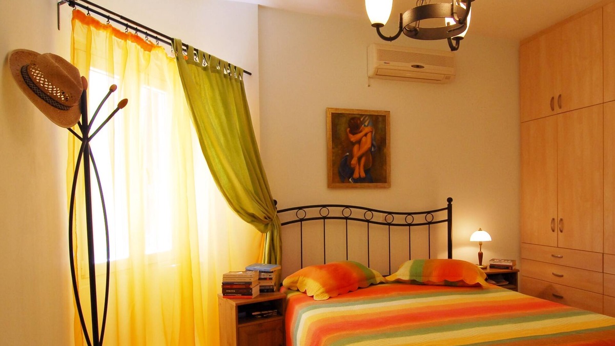 Vari Apartment | BEACH HOUSE 1 MINUTE FROM THE BEACH WITH A GREAT VIEW