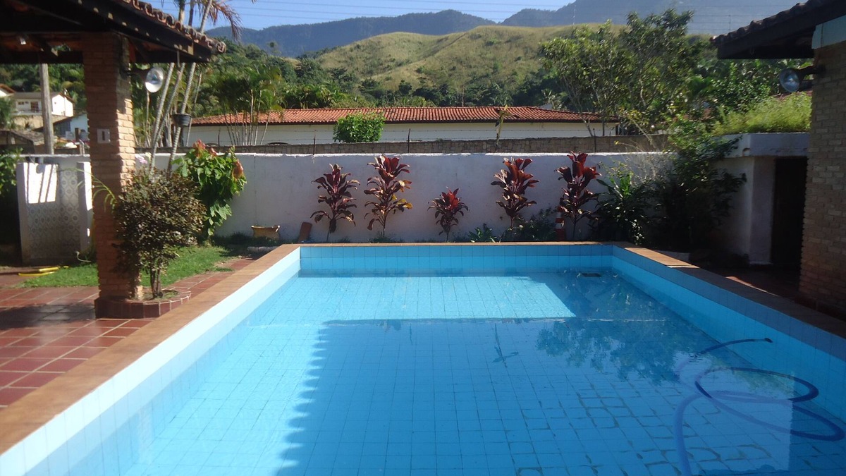Arrastao House | beach house 100 meters from the beach
