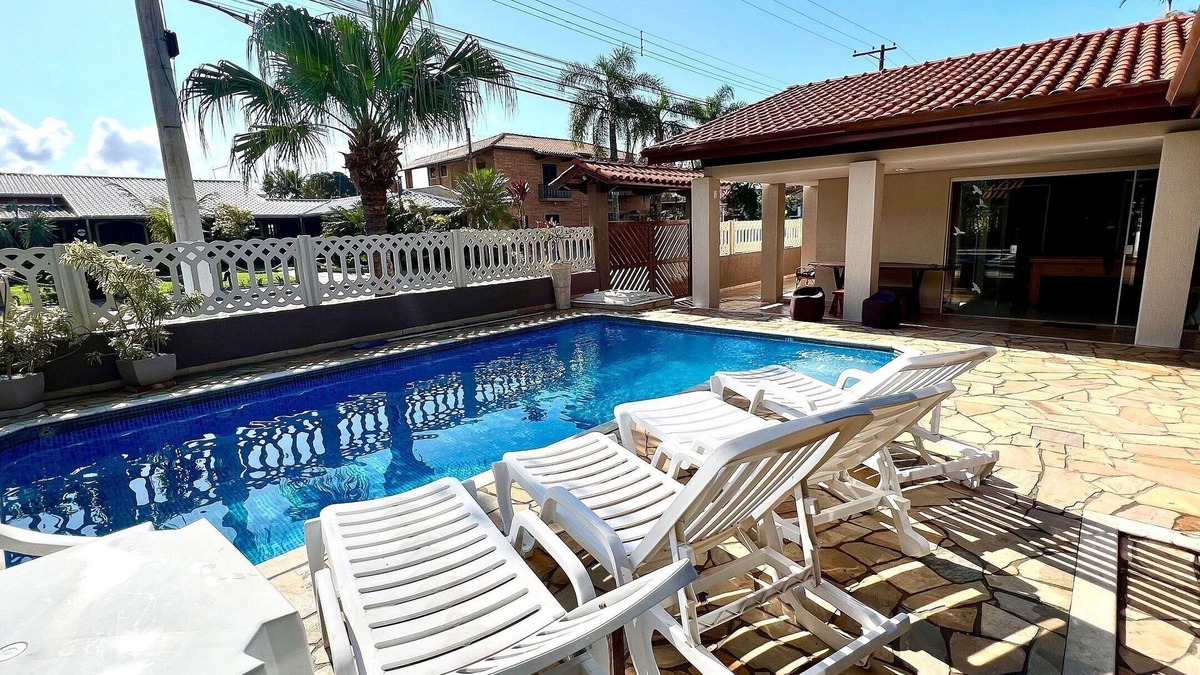 Caraguatatuba Condo | Beach House, 300 mts, with Pool and WIFI