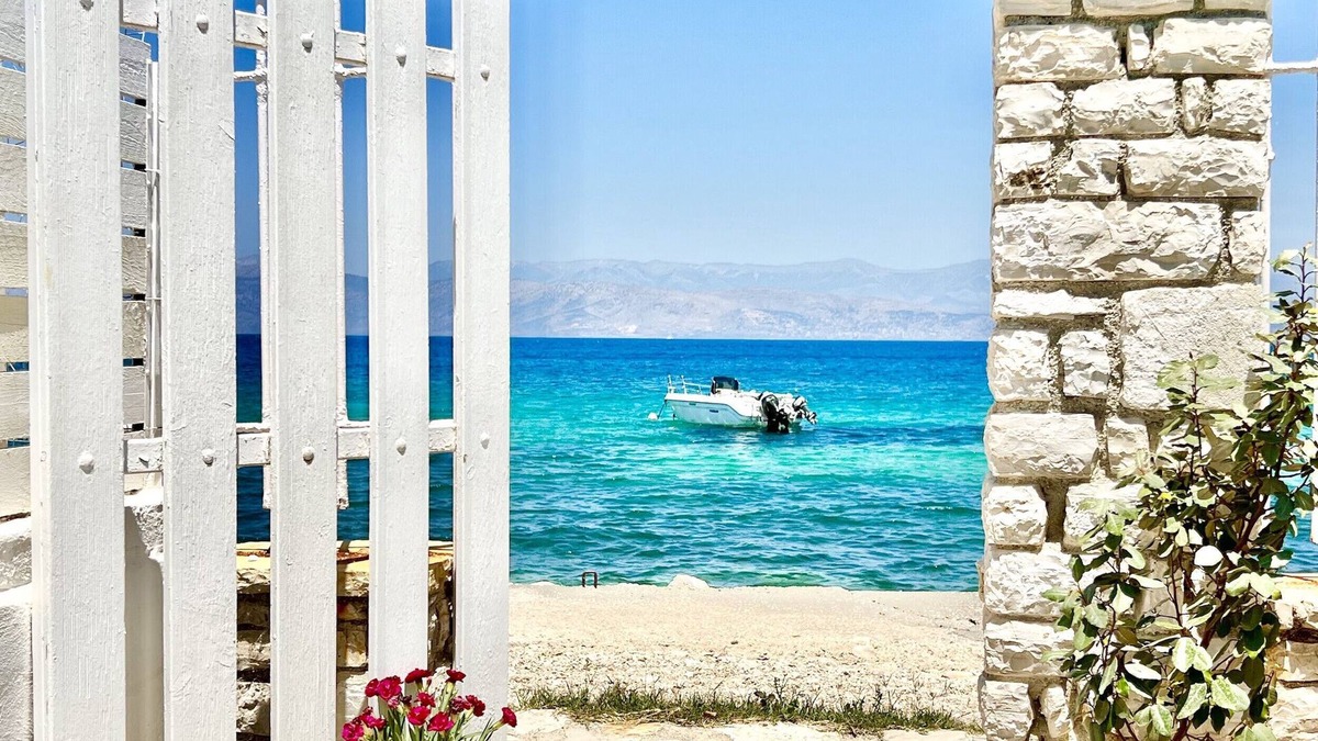 Kassiopi Villa | Beach House Christina with private heated pool