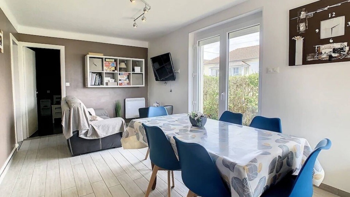 Montmartin-sur-Mer House | Beach house in Hauteville sur Mer