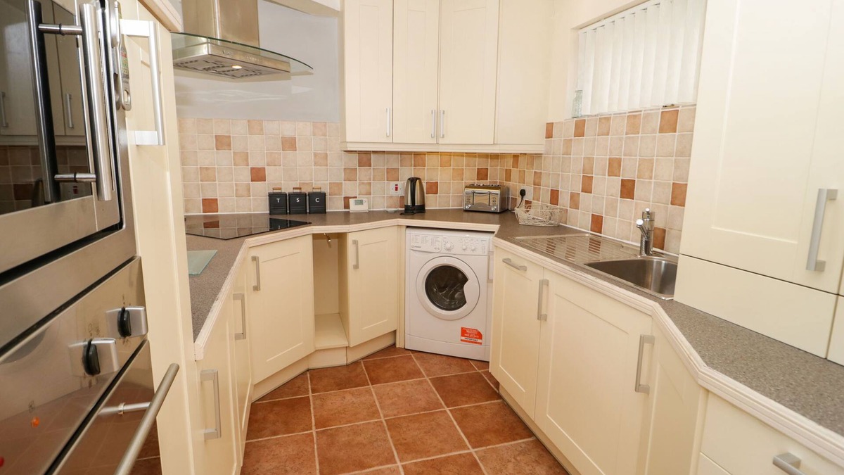 Deganwy Cottage | Beach House