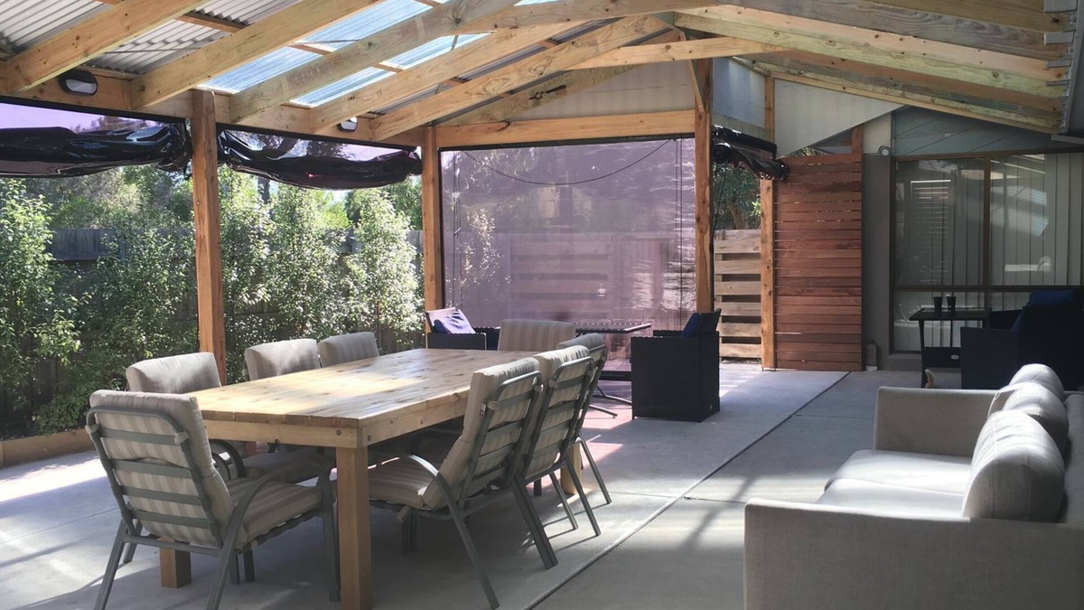 Smiths Beach House | Beach House Getaway #2 1 Beachcomber Avenue. Smiths Beach Phillip Island