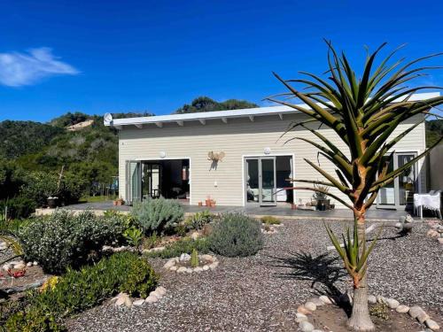 Wilderness Beach House | Beach House Getaway - A Dreamers Paradise