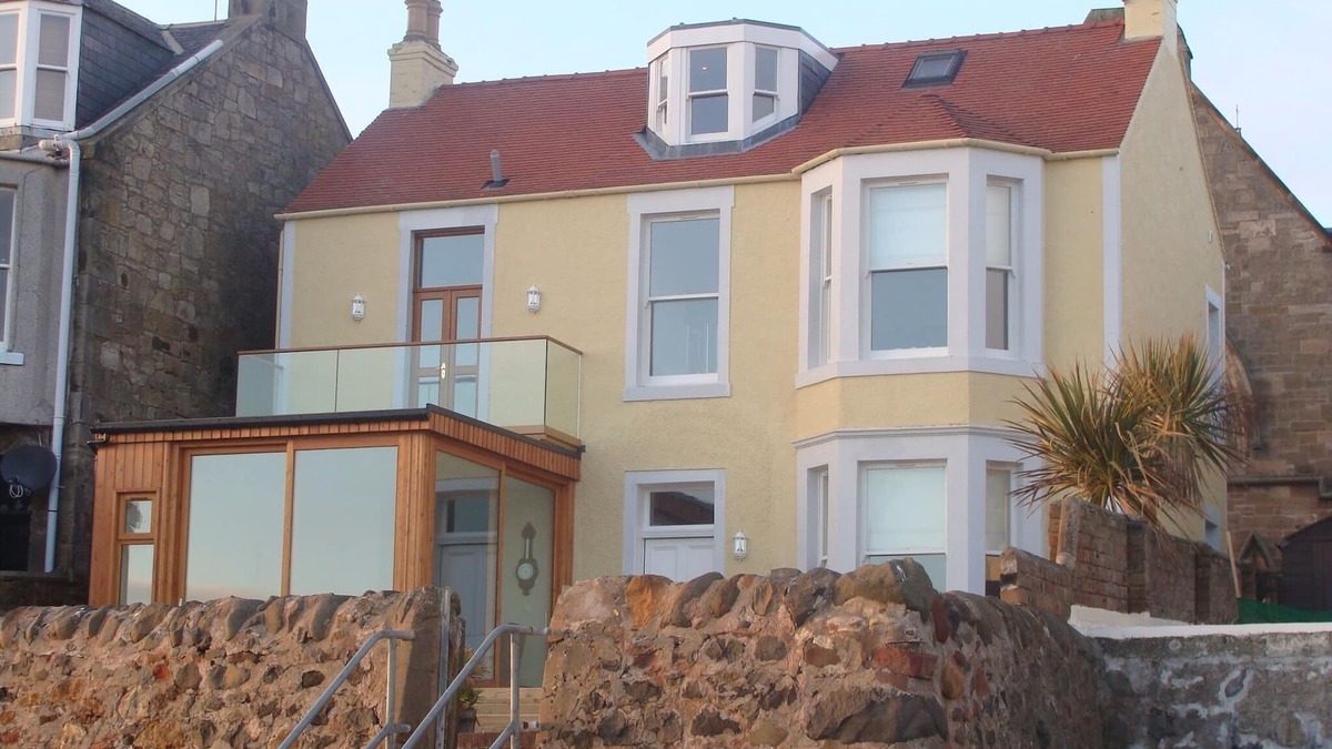 Lower Largo House | Beach house in Lower Largo with direct access to the sea and beautiful views