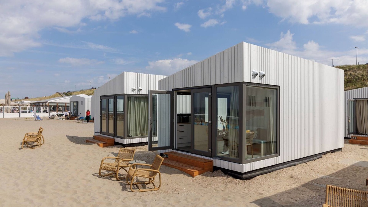 Zandvoort Ski Chalet | Beach House in Zandvoort with Sea View