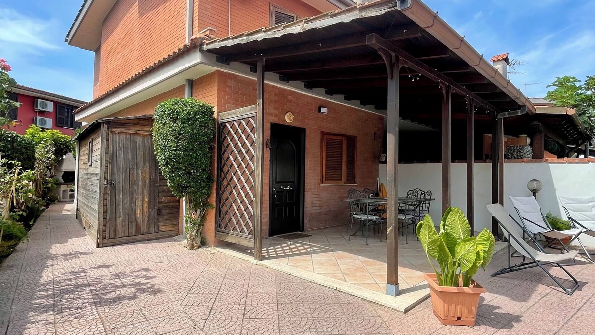 Campo Ascolano House | Beach House near Rome - Family & Pet Friendly