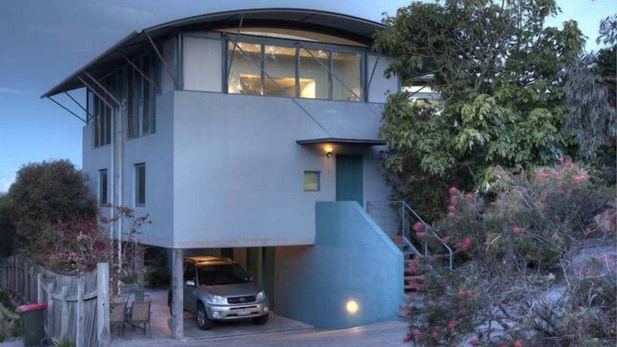 Tura Beach House | Beach House One@Tura