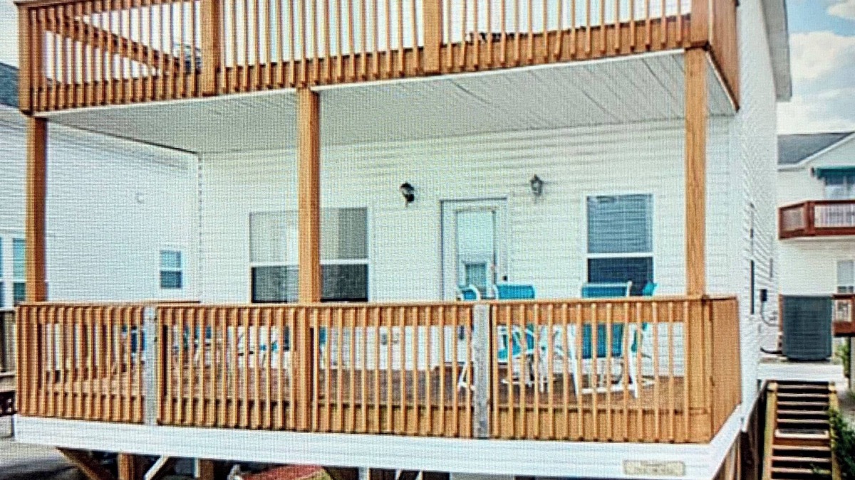 Myrtle Beach RV Rental | BEACH HOUSE ONLY A MINUTE S WALK FROM THE BEACH(OCEAN LAKES UNIT 1149)