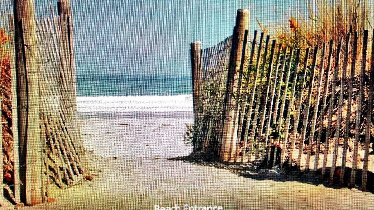 Waveland House | BEACH HOUSE only steps away from the beach.