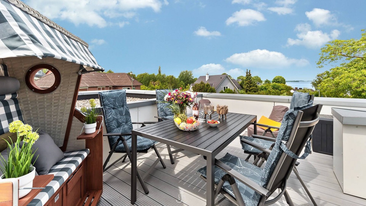 Bockholm House | Beach house - roof terrace, beach chair, barbecue, shower, washing machine, parking lot
