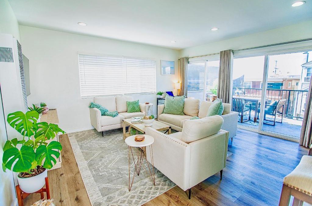 The Strand Apartment | Beach House Steps to the Sand!