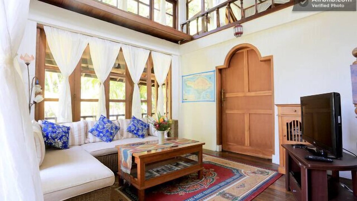Tejakula Villa | Beach House/Tejakula/AC/B&B/Internet
