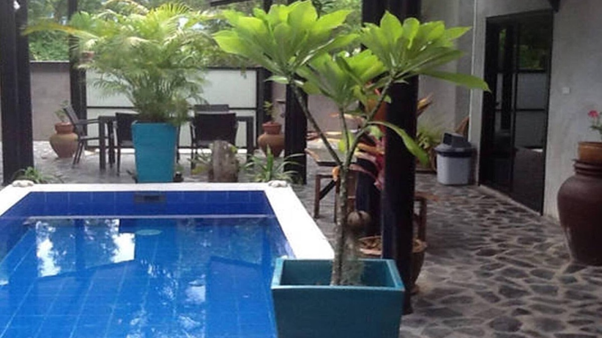 Pak Nam Pran Villa | BEACH HOUSE BUNGALOW