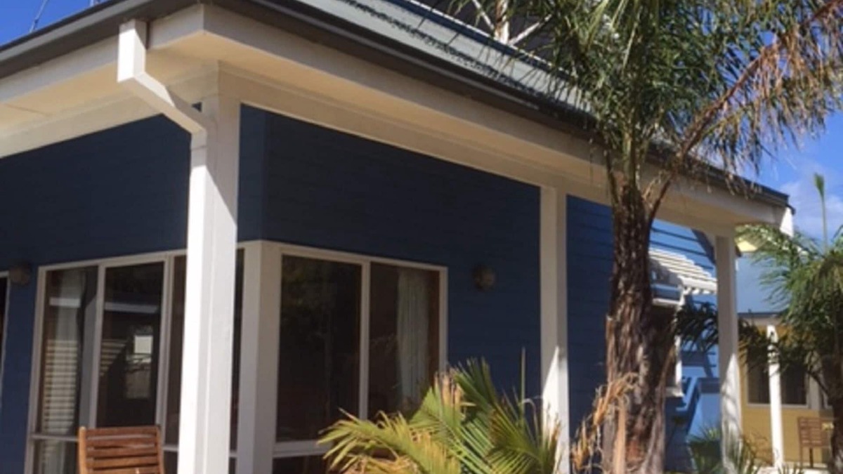 Torquay House | Beach Life - less than 1 min walk to front beach!
