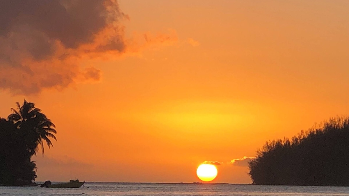 Moorea-Maiao House | Beach Lifestyle Bungalow - Steps from the beach, your Dream Escape Starts Here!