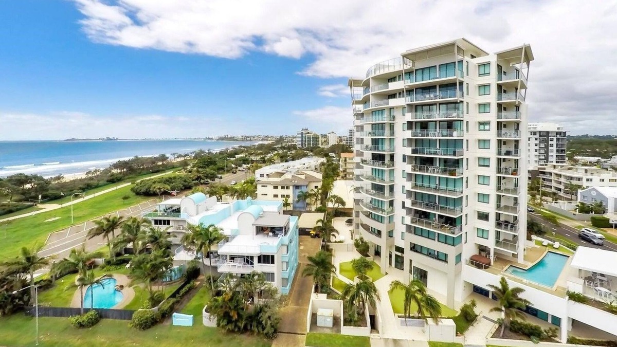 Maroochydore Apartment | Beach on Sixth