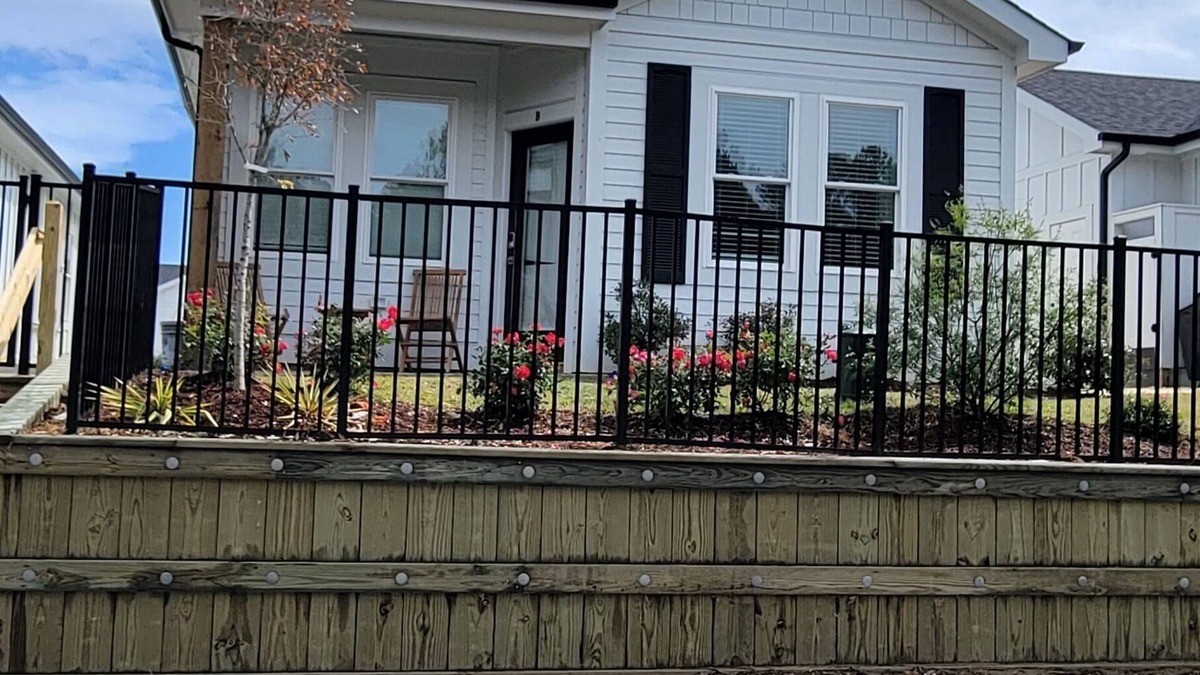 Corolla Village Condo | Beach Paradise: 5-min walk to beach & directly across from Currituck Lighthouse!