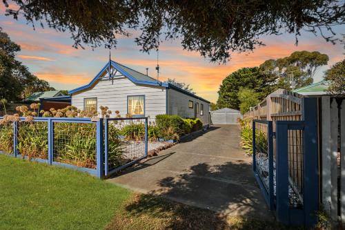 Ocean Grove House | Beach Paradise Family Friendly Close to Beach