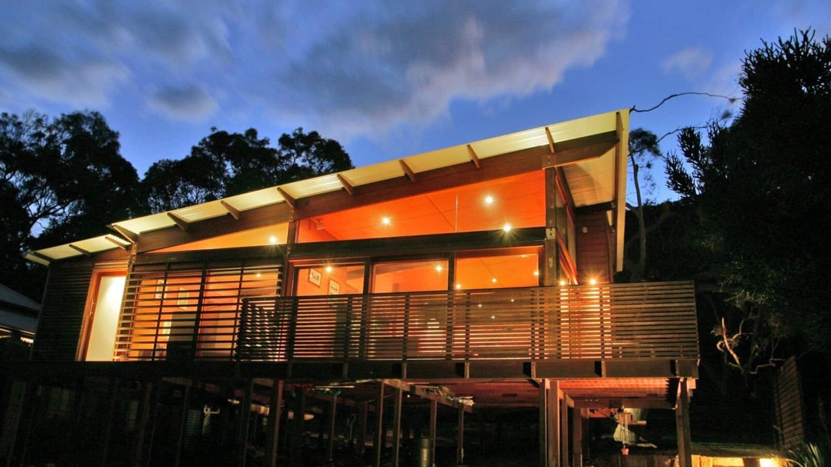 Killcare House | 'Beach Pavilion at Killcare' by Accom Holidays