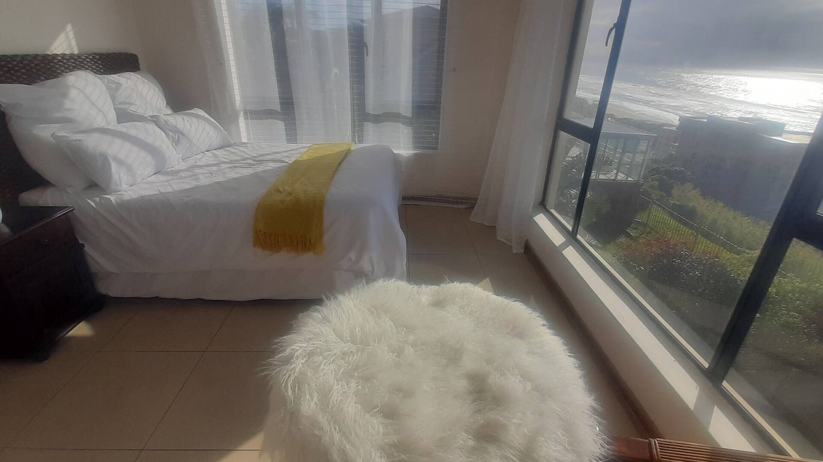 Amanzimtoti Apartment | beach penthouse