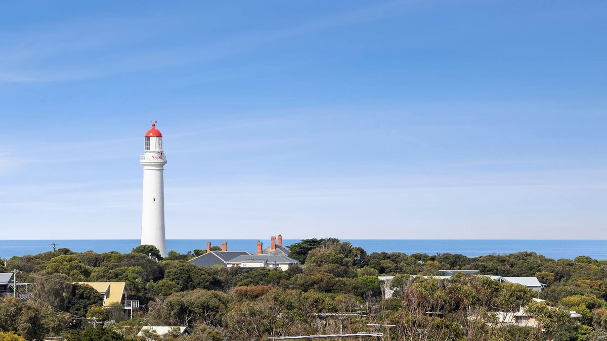 Surf Coast House | Beach Retreats I Ocean Views I Pet Friendly