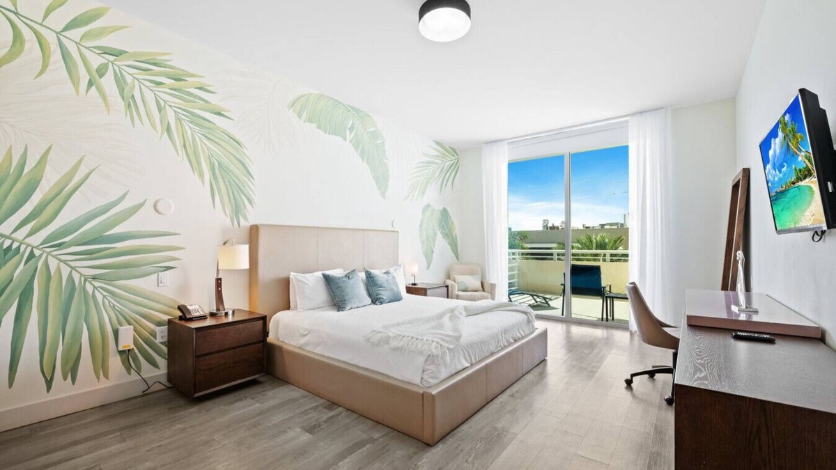 Hollywood Lakes Condo | Beach Studio/2 min walk to beach Costa Hollywood