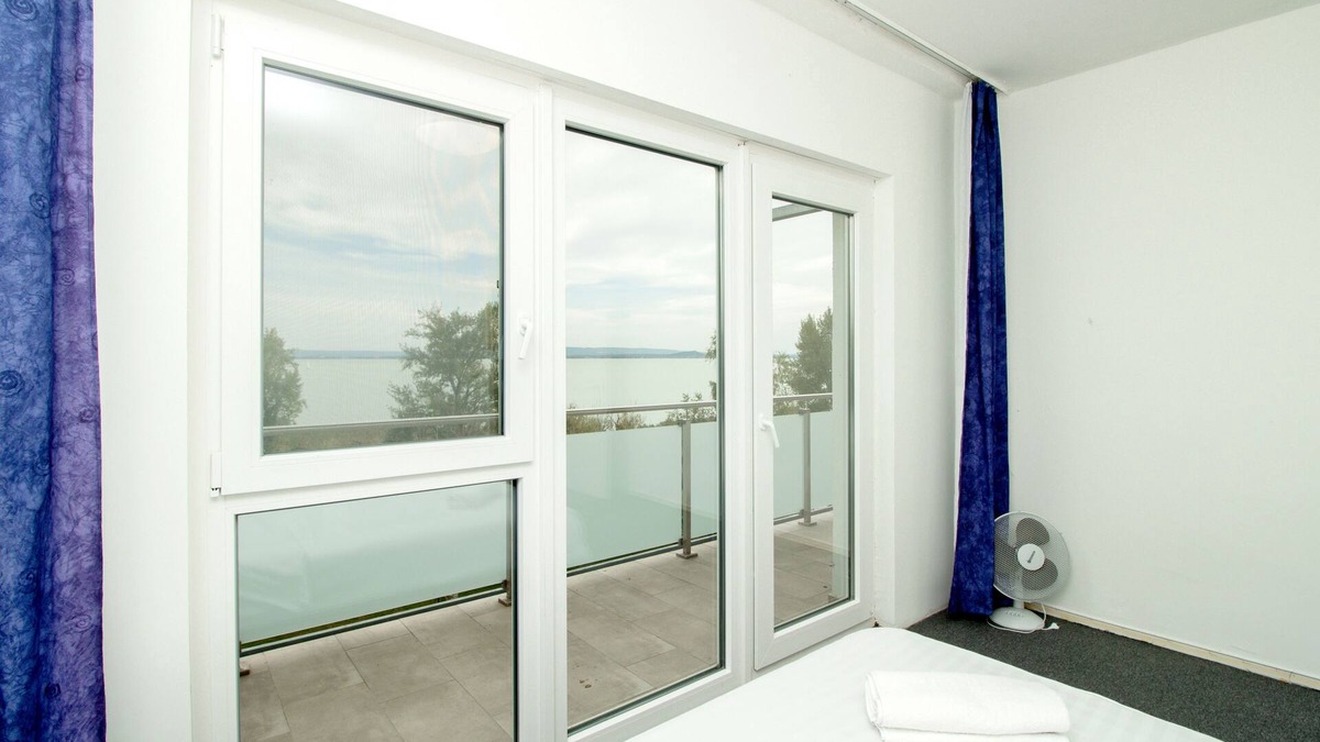 Revfulop Hotel | Beach Szálló Révfülöp