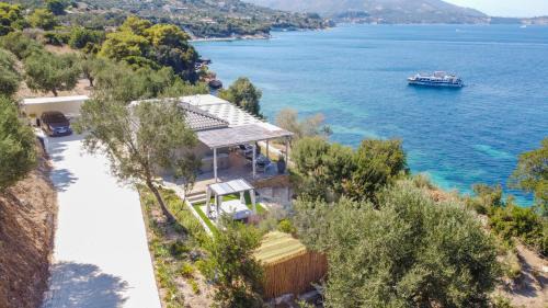 Marathias Villa | Beach Villa Cavo- with private sea access