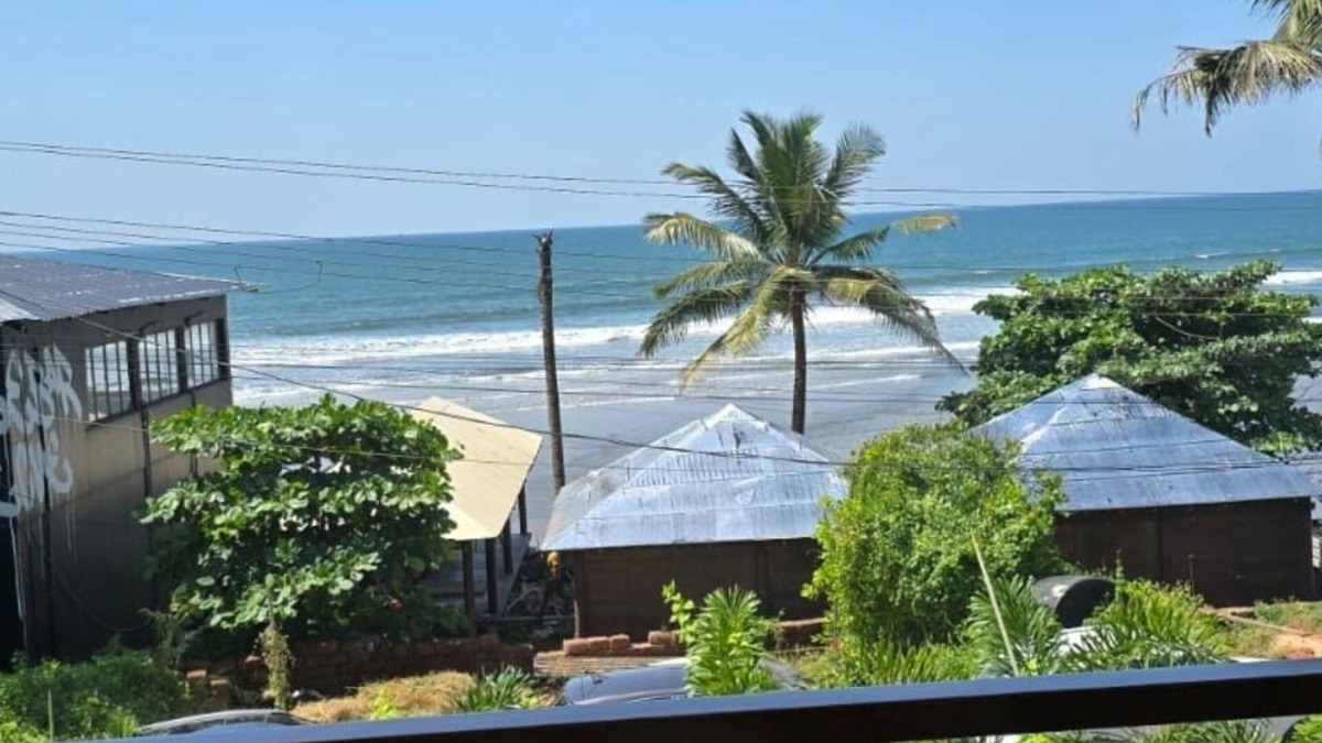 Ashvem Villa | Beach villa Mandrem ocean with Seaview