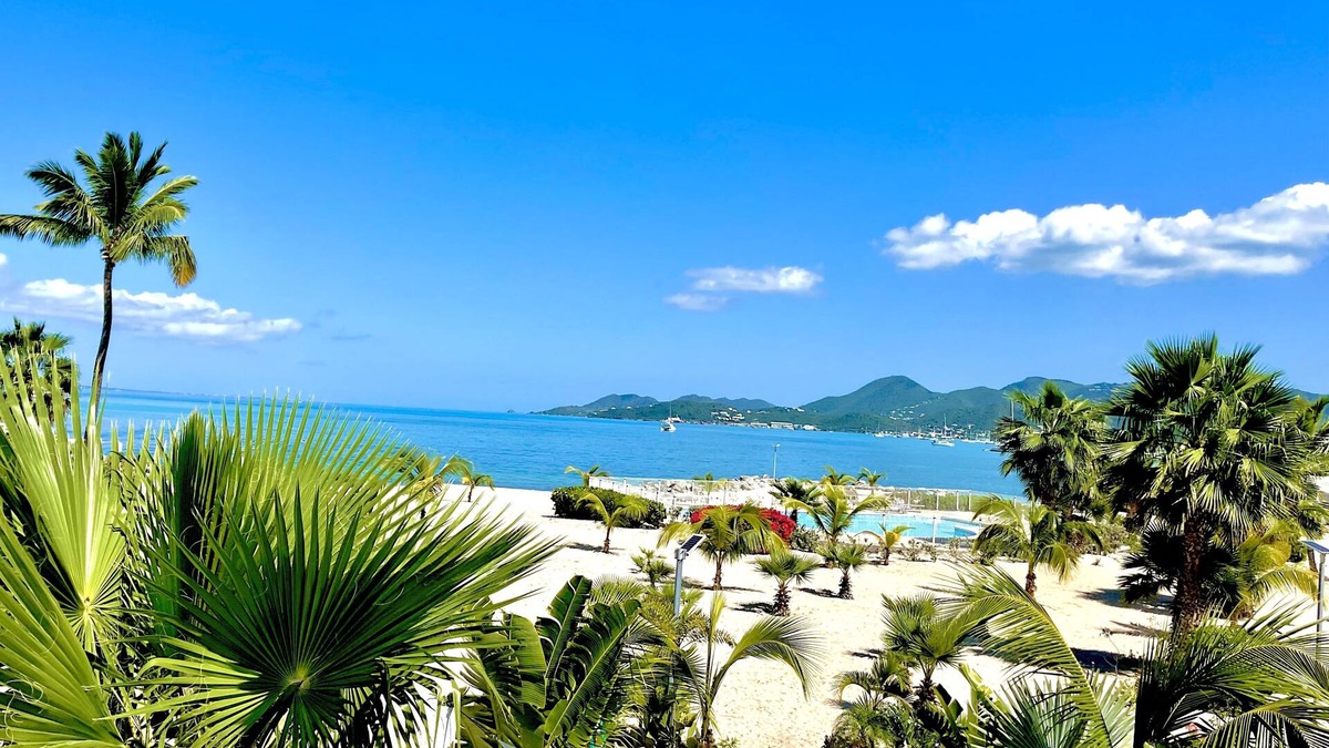 Nettle Bay Villa | Beach villa, pool, exotic garden, private terrace, safety water tank