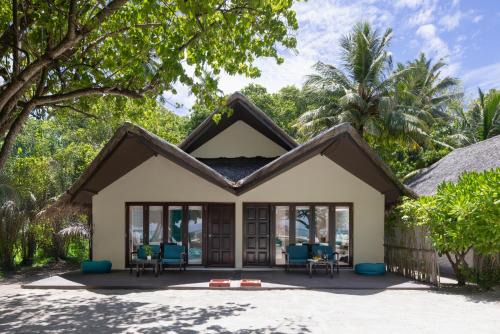 Kanifinolhu Island Hotel | Beach Villa - The Maldives