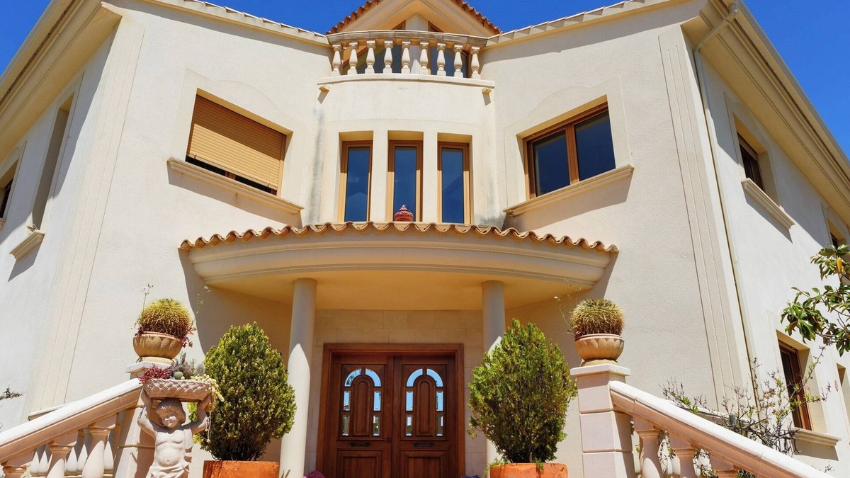 El Molinar Villa | BEACH VILLA WITH PRIVATE POOL