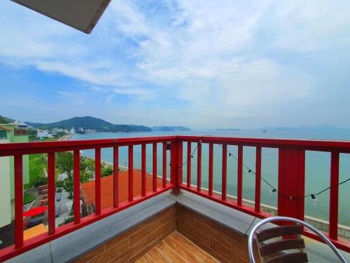Geoje House | Beachblue Pension Geoje