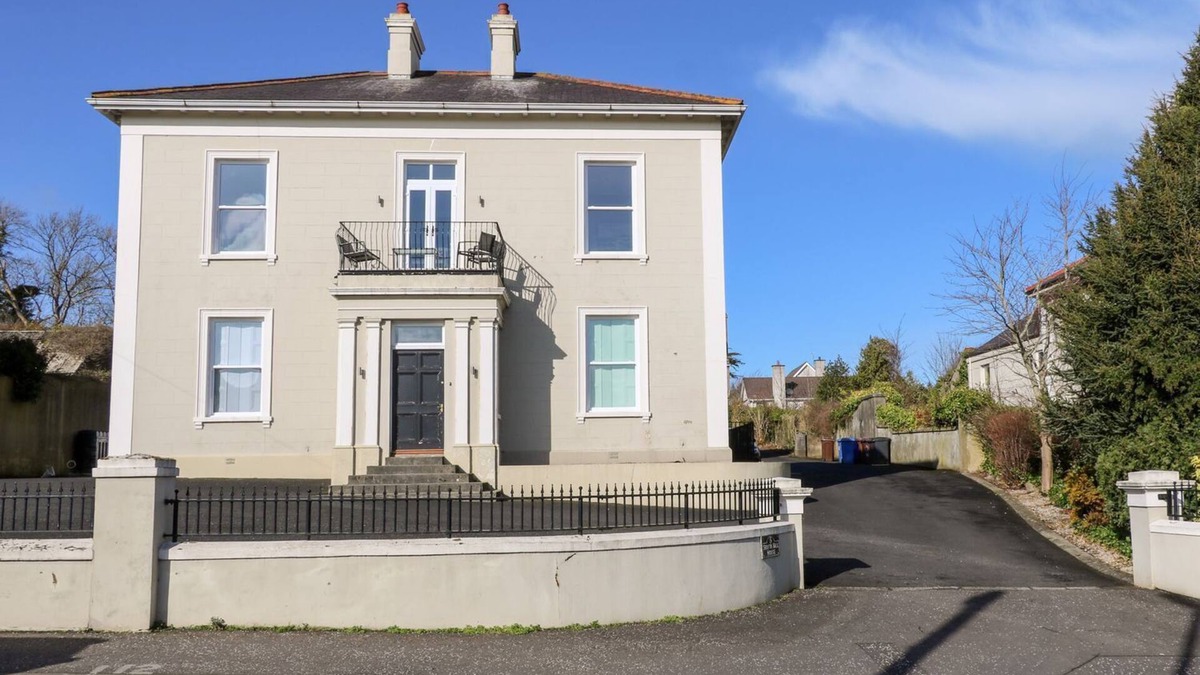 Ballycastle Cottage | BEACHCOMBER, family friendly, country holiday cottage in Ballycastle