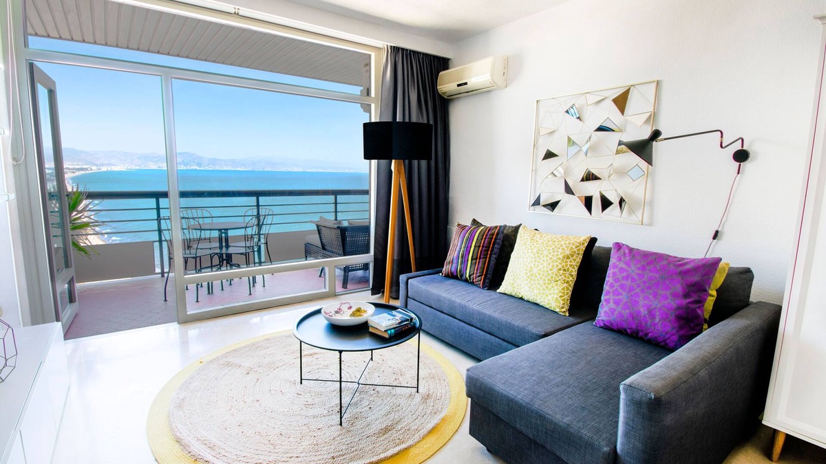 Carihuela Apartment | Beachfront 1 bedroom apartment with amazing views.
