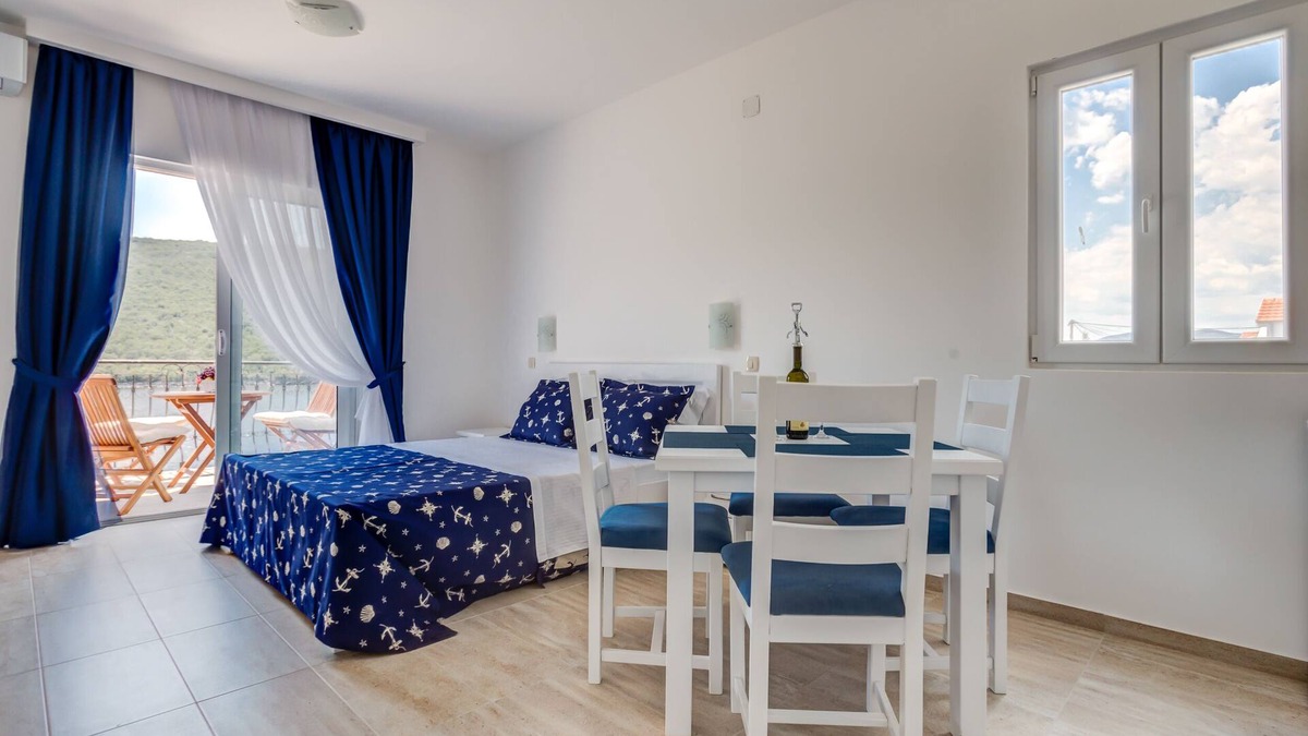 Bigovo Apartment | Beachfront 1 BR Apartment With Sea View