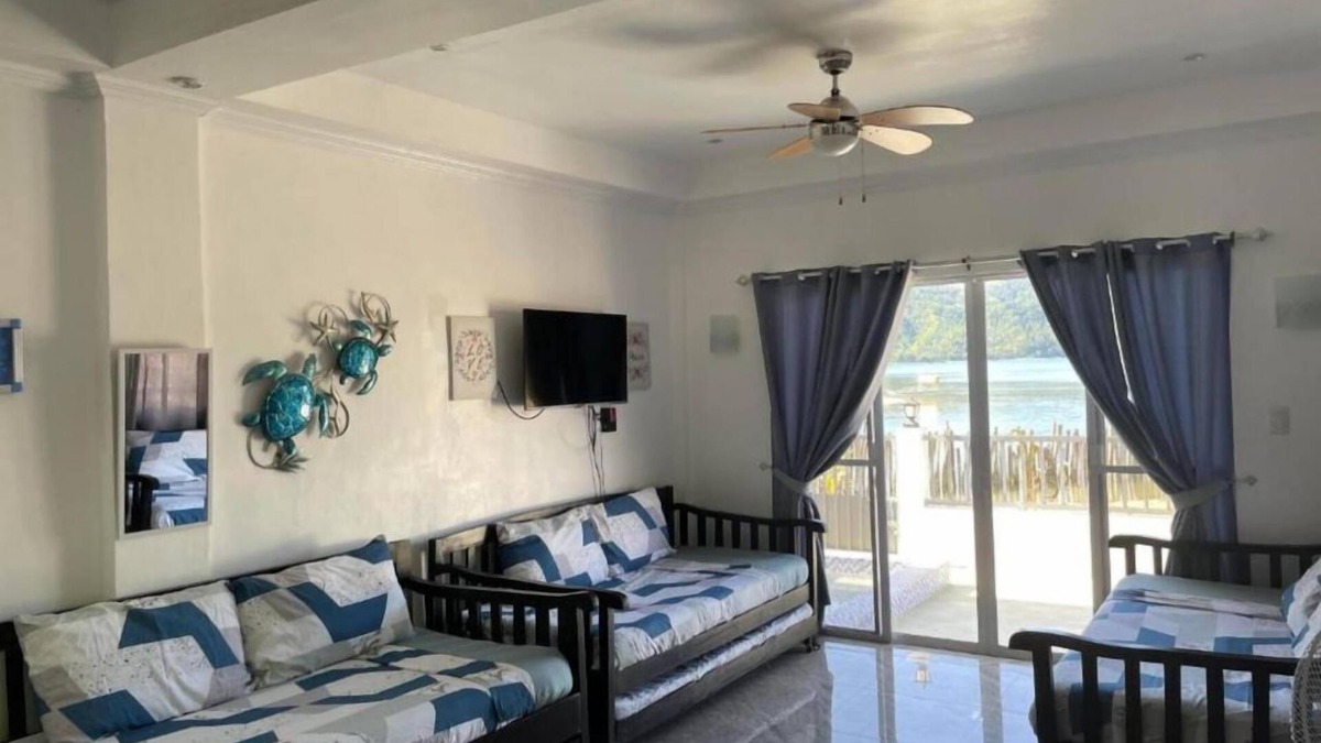 Sipalay Hotel | Beachfront 1BR Villa