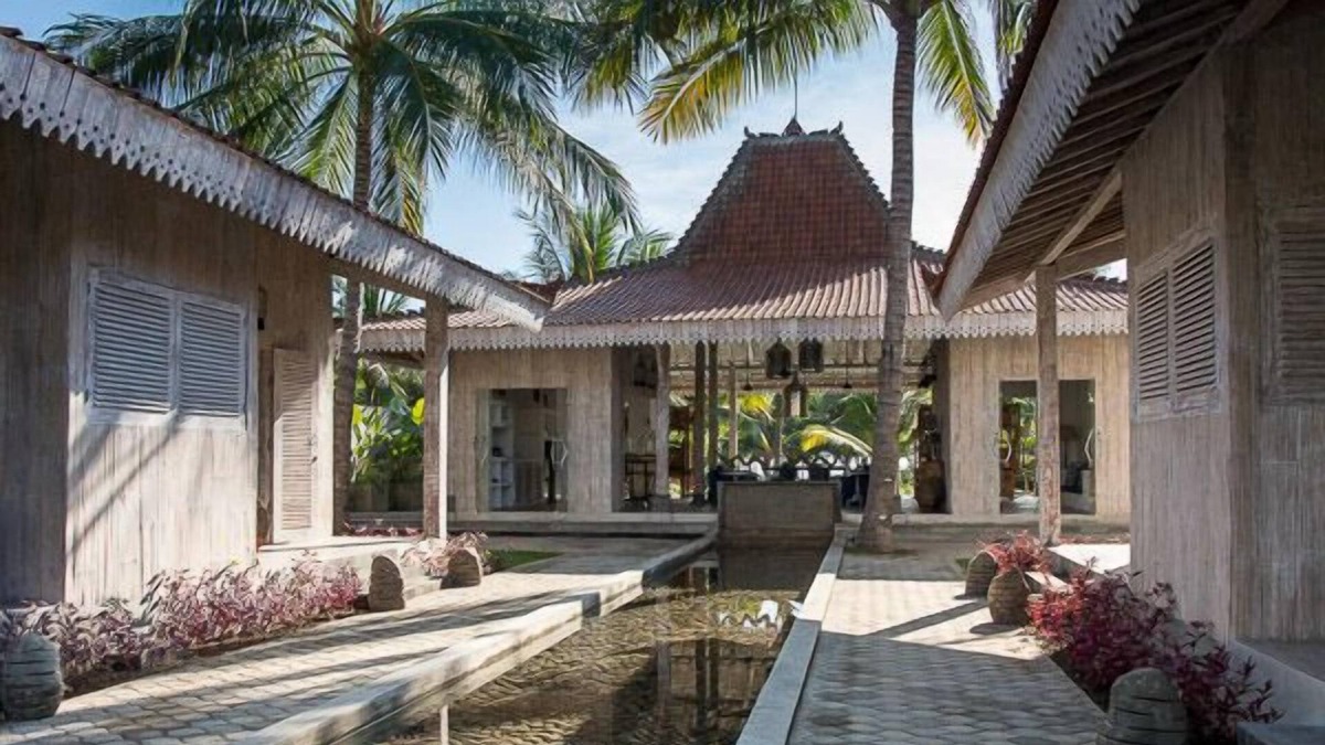 Sigar Penjalin Villa | Beachfront 3 Bedroom Villa, Private Pool