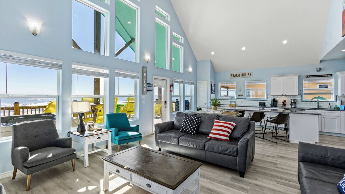 Gilchrist House | Beachfront 5BR | Hot Tub, Game Room & Lift