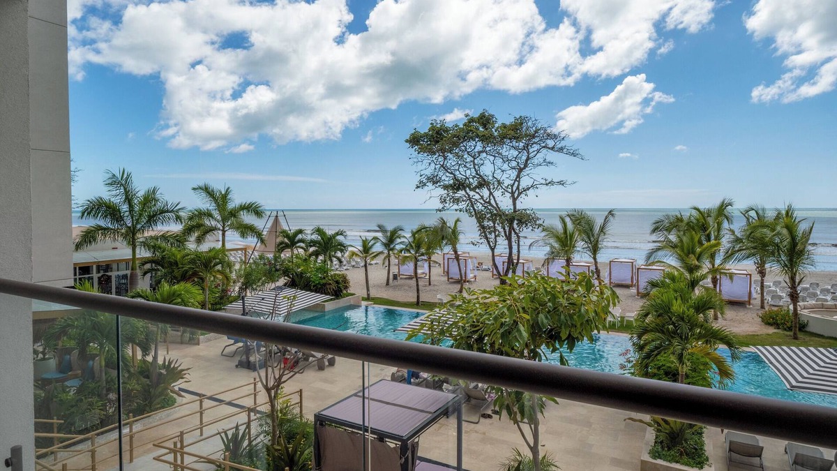 Punta Chame Apartment | Beachfront Apartment in Playa Caracol