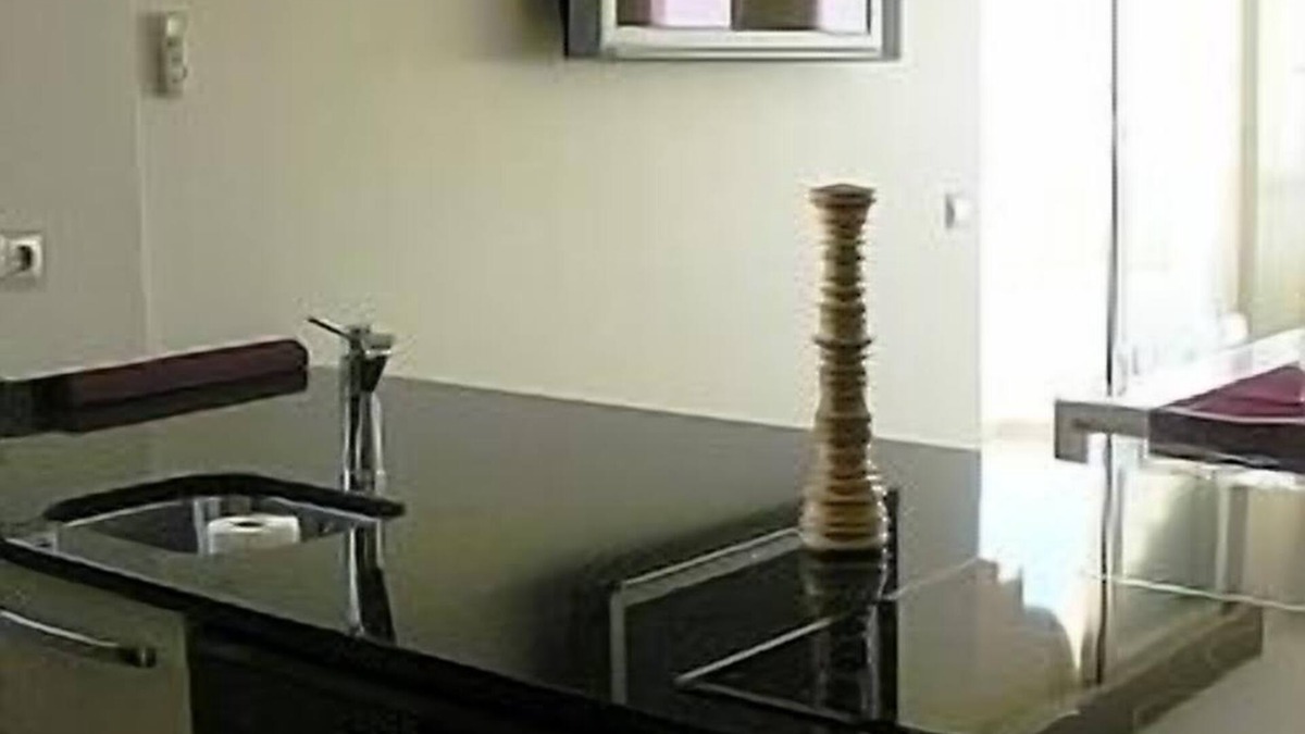Cavacos Apartment | Beachfront apartment with stunning Ocean View