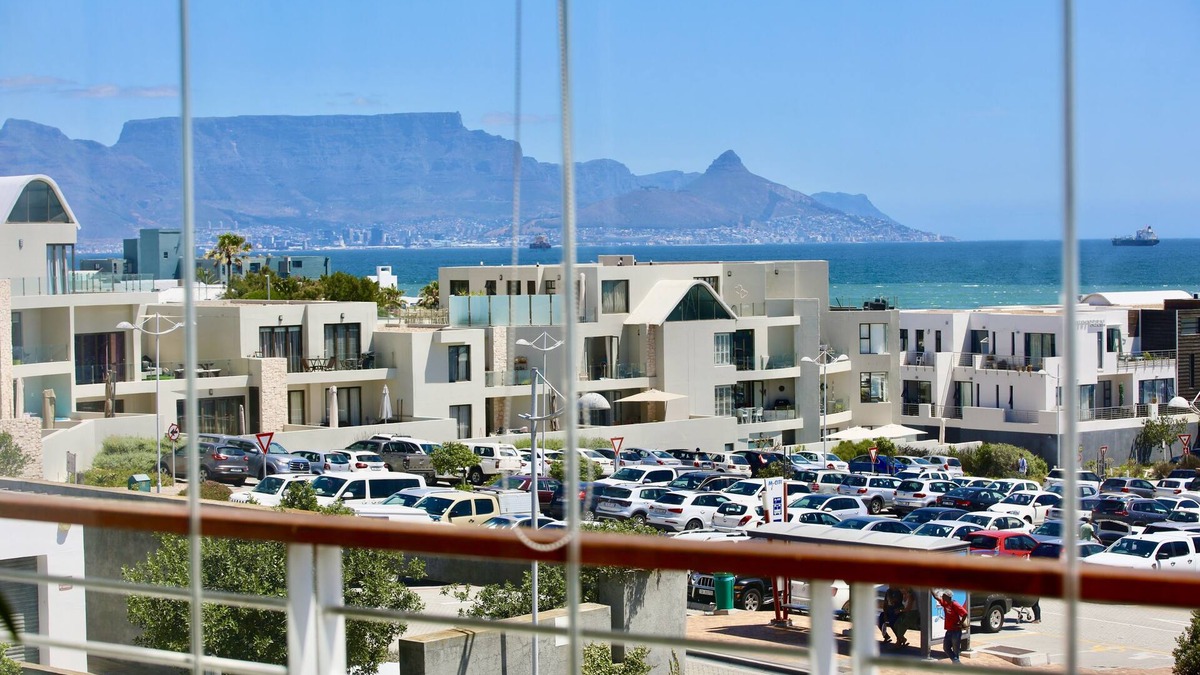 Big Bay Apartment | Beachfront Apartment Big Bay
