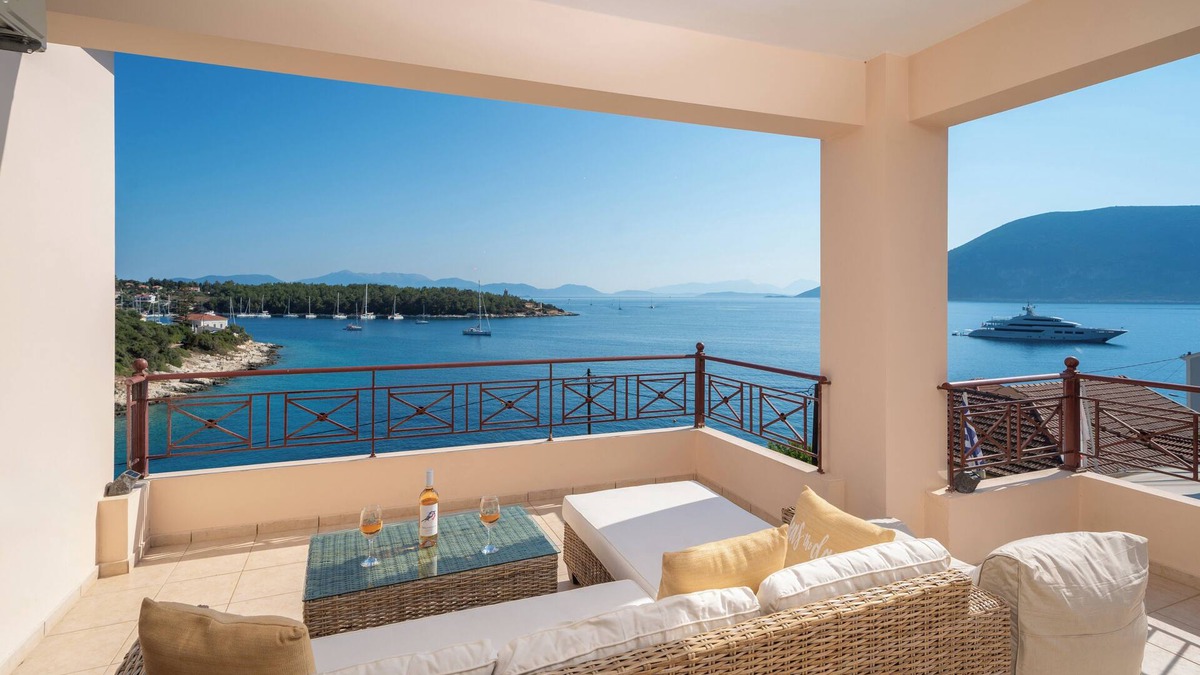 Matsoukata House | Beachfront Bliss at Tassos House – Luxury Escape in Fiskardo, Kefalonia