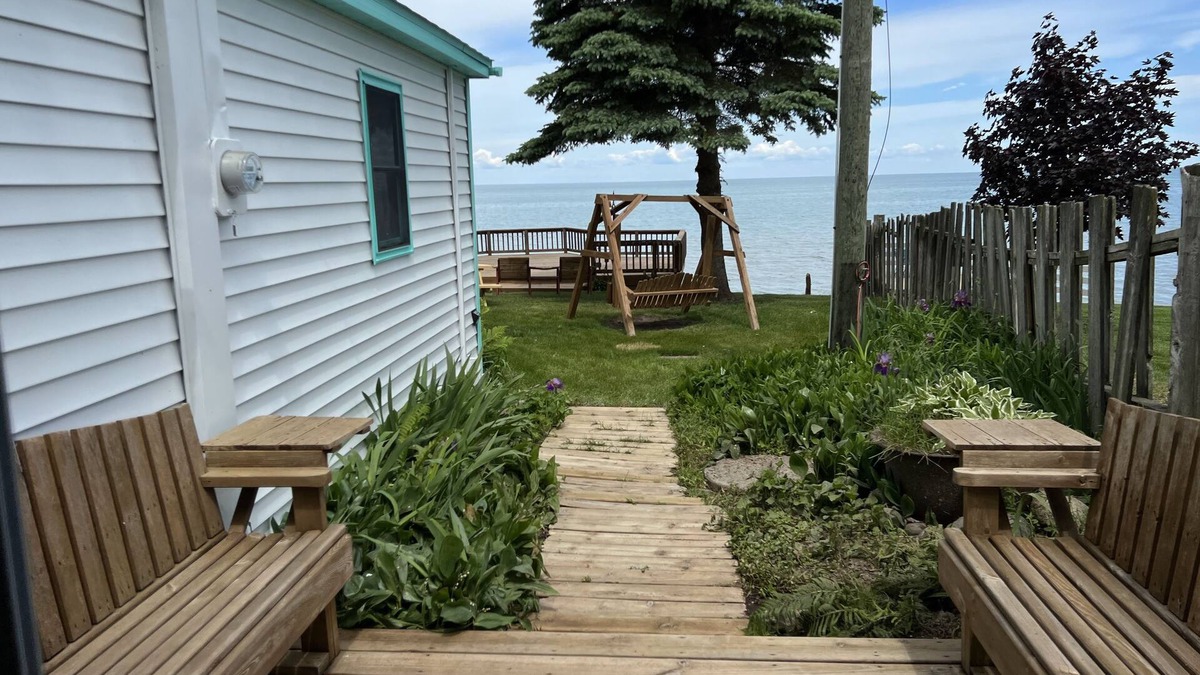 Port Austin House | Beachfront Bungalow Retreat on Lake Huron! #7
