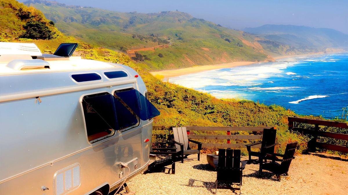 Half Moon Bay Resort | Beachfront California Coast Airstream