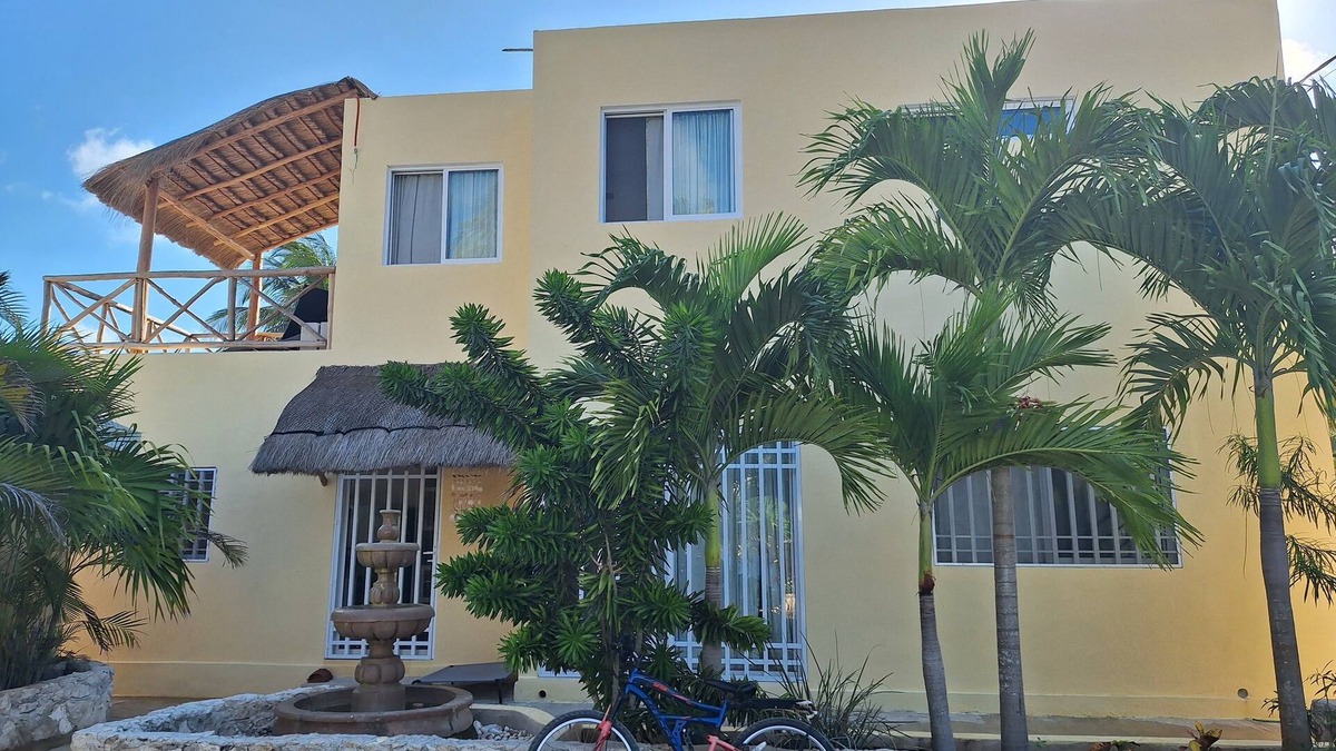 Sinanche Apartment | Beachfront casita in San Crisanto. 1 bedroom with views of the Gulf of Mexico