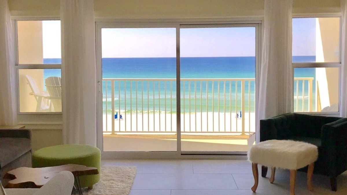 Crystal Beach Condo | Beachfront Condo, 1 King Bedroom + Bunk, 2 baths, sleeps 6