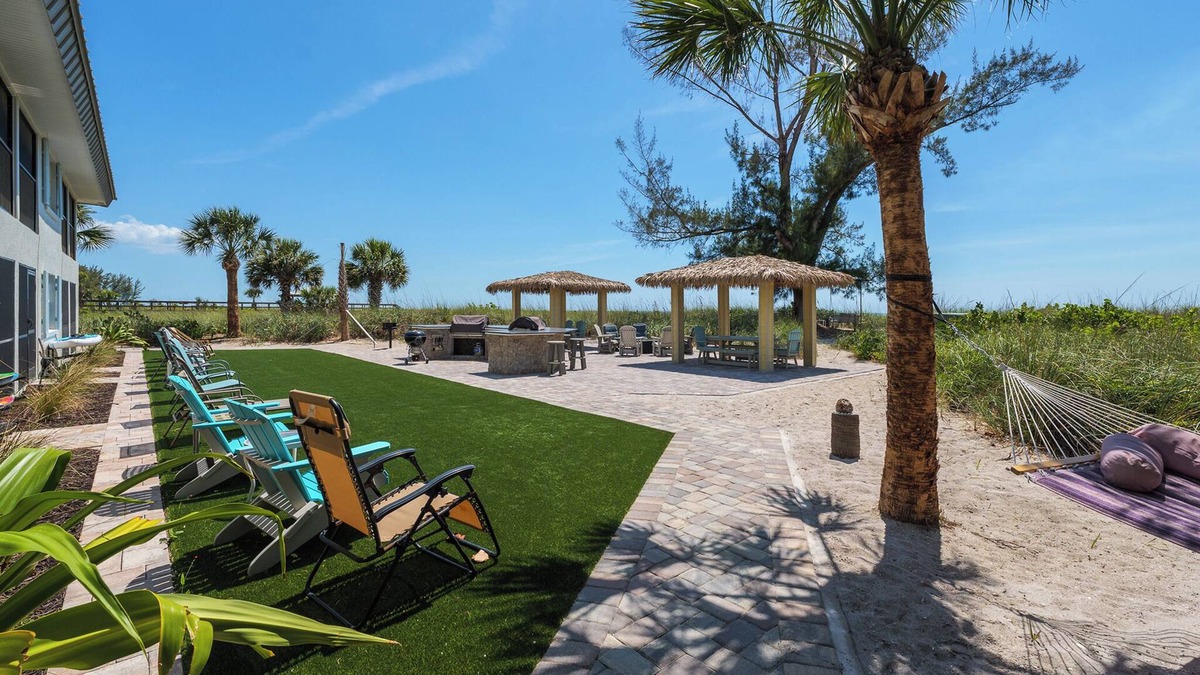 Nokomis Condo | 🏝Beachfront Condo Overlooking Gulf of Mexico🏝